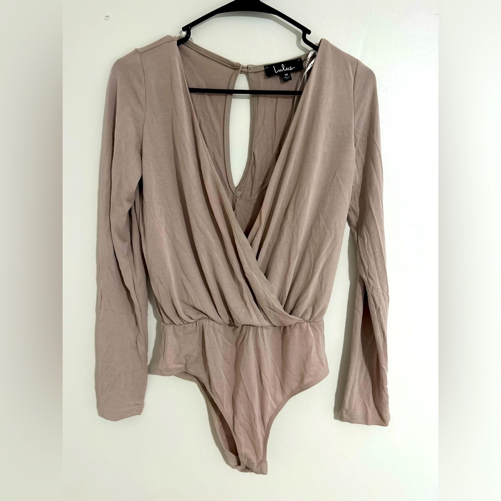 Lulu’s mauve long-sleeved bodysuit